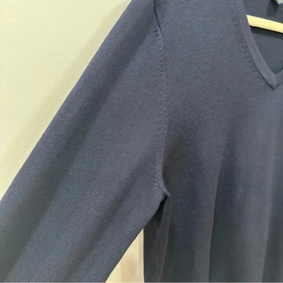 Brooks brothers merino wool blend v neck sweater navy Medium - Picture 5 of 9